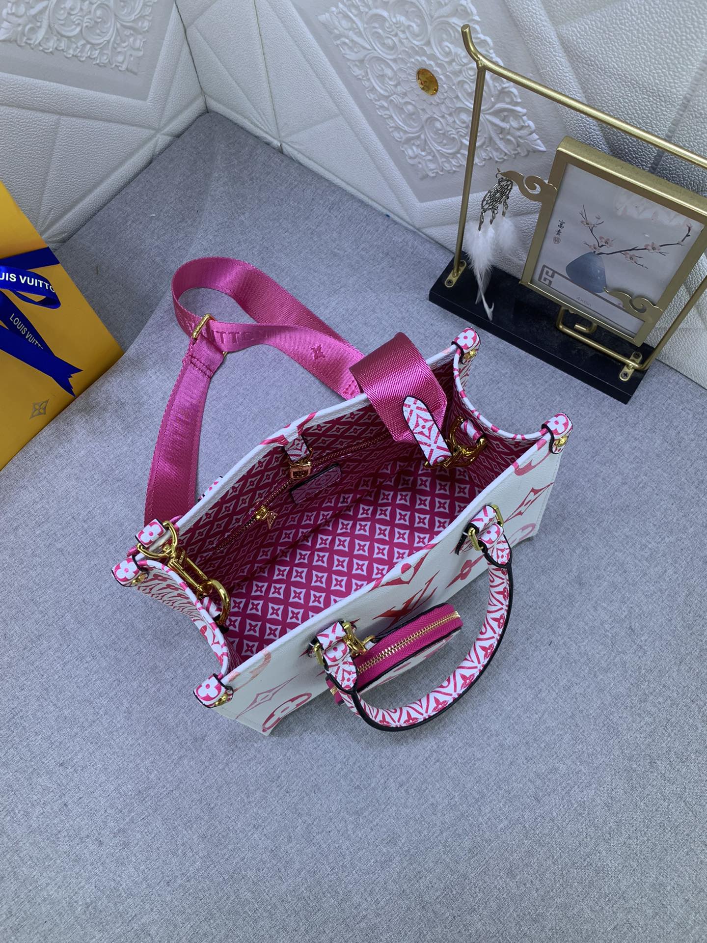 VL - New Luxury Bags LUV 818