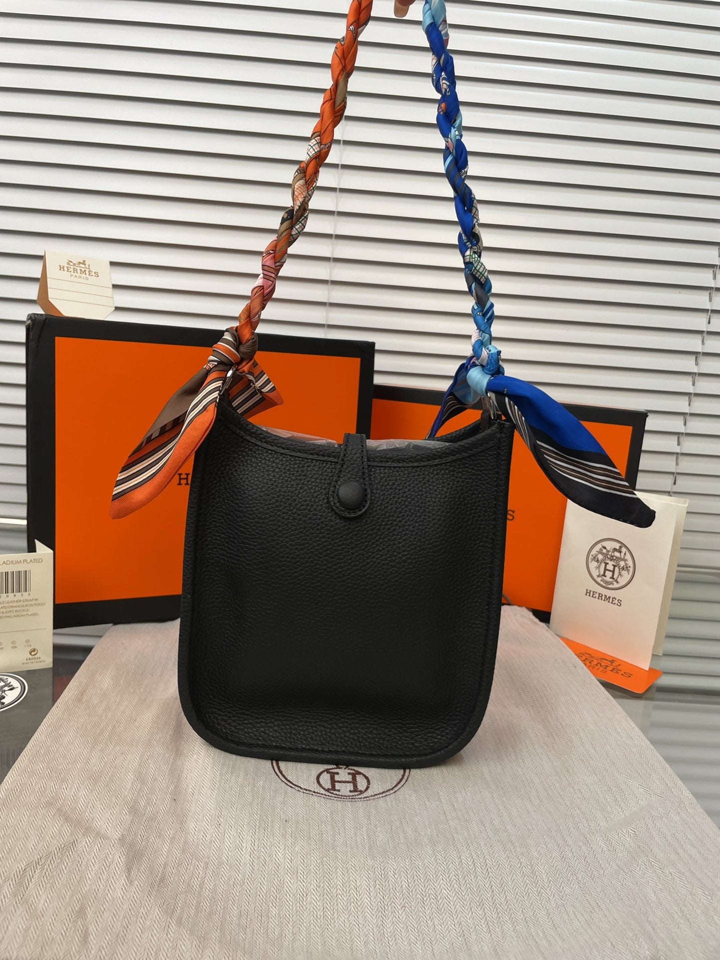 VL - Luxury Bag HM 144