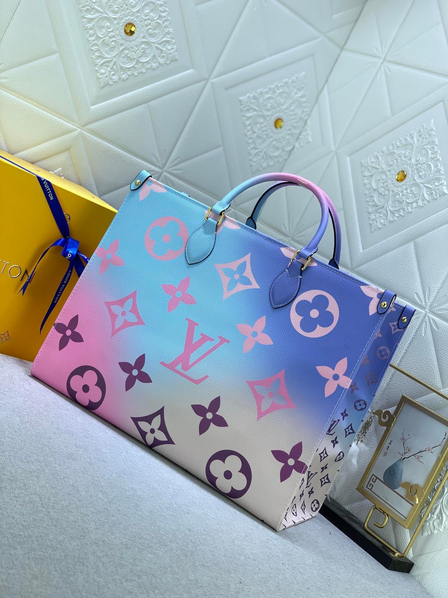 VL - New Luxury Bags LUV 748
