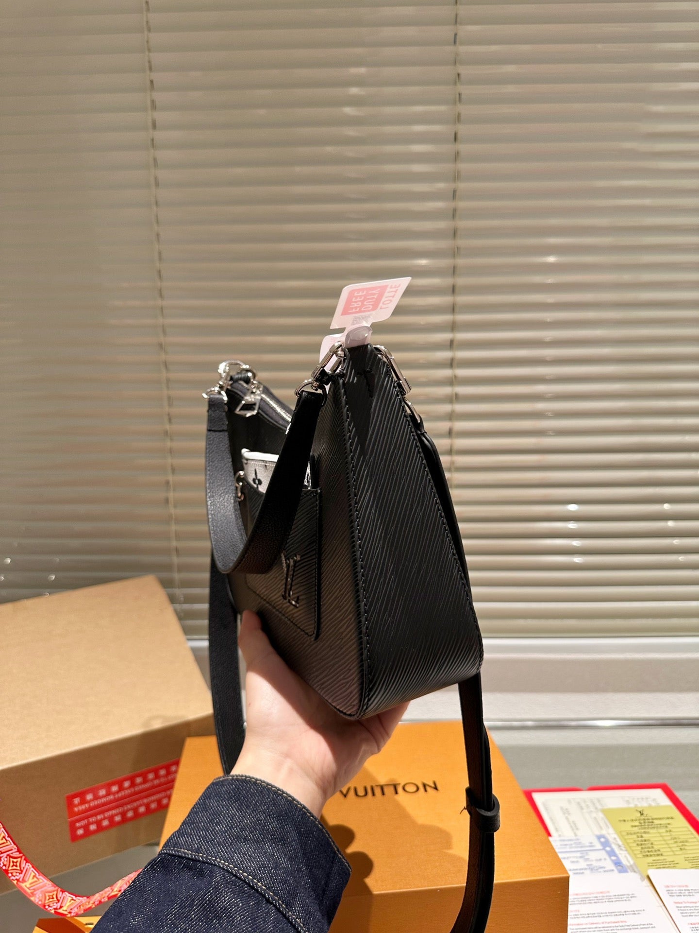 VL - New Luxury Bags LUV 774