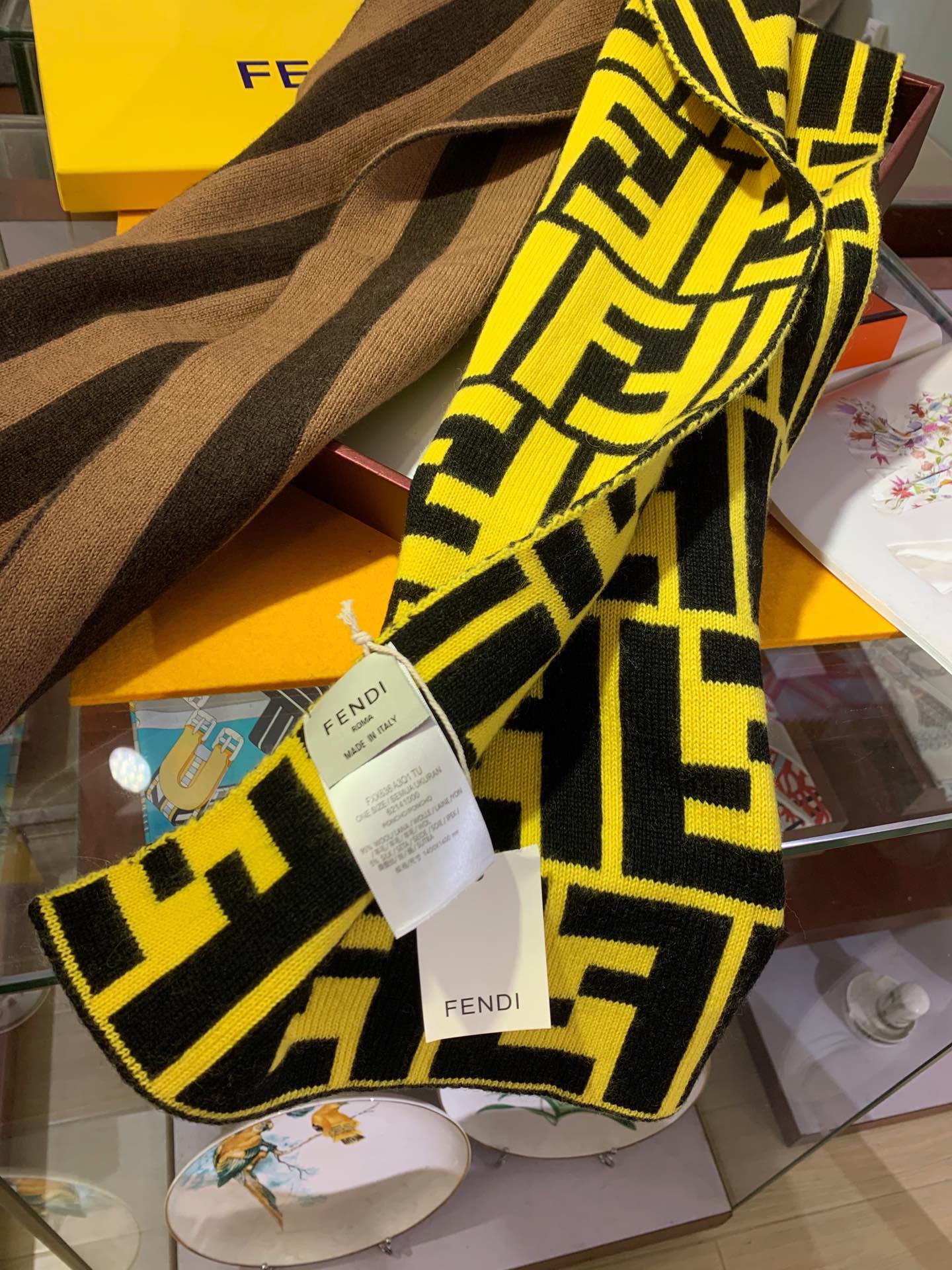 VL - Luxury Edition FEI Scarf 008