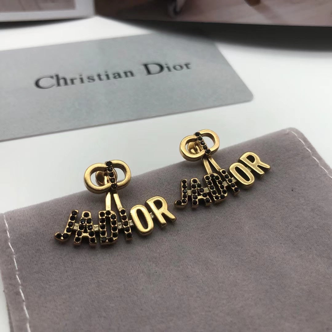 VL - Luxury Edition Earring Dir 014