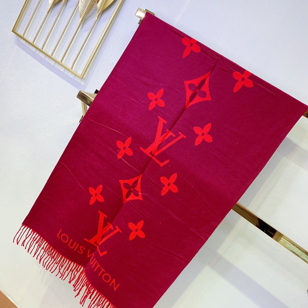 VL - Luxury Edition LUV Scarf 034