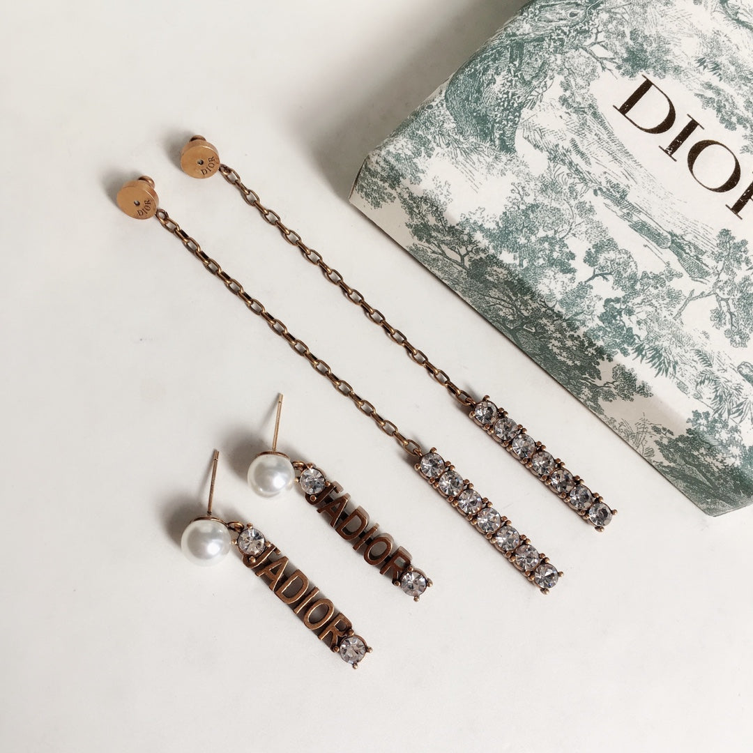 VL - Luxury Edition Earring Dir 046