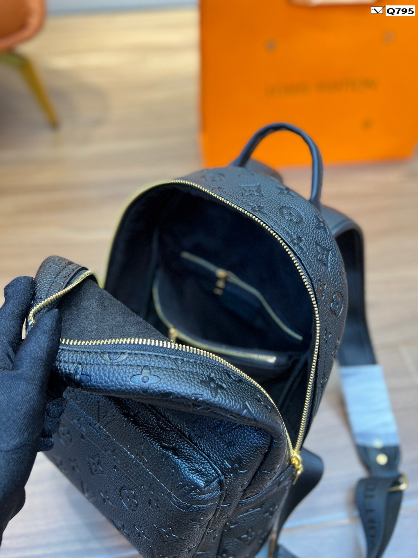 VL - Luxury Bags LUV 535