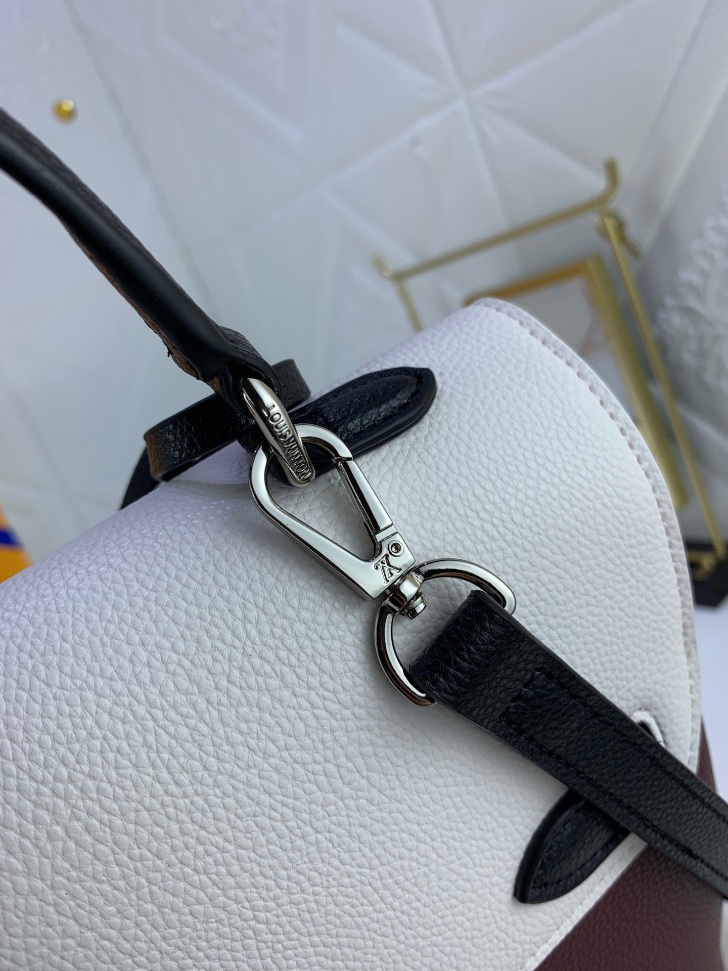 VL - New Luxury Bags LUV 747