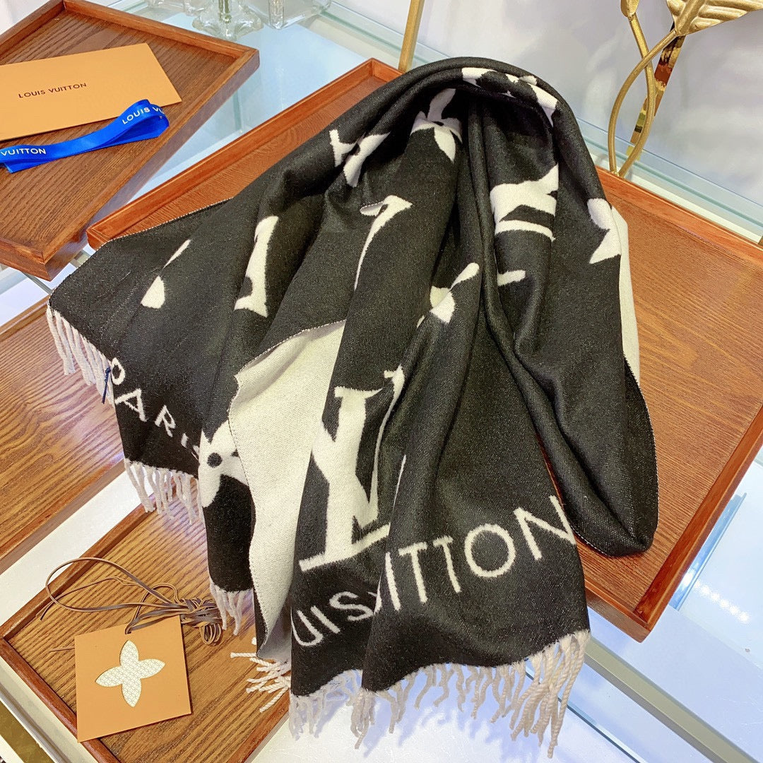 VL - Luxury Edition LUV Scarf 036