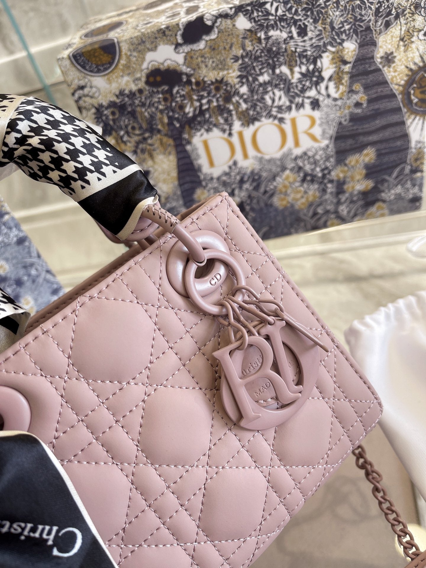 VL - Luxury Edition Bags DIR 058