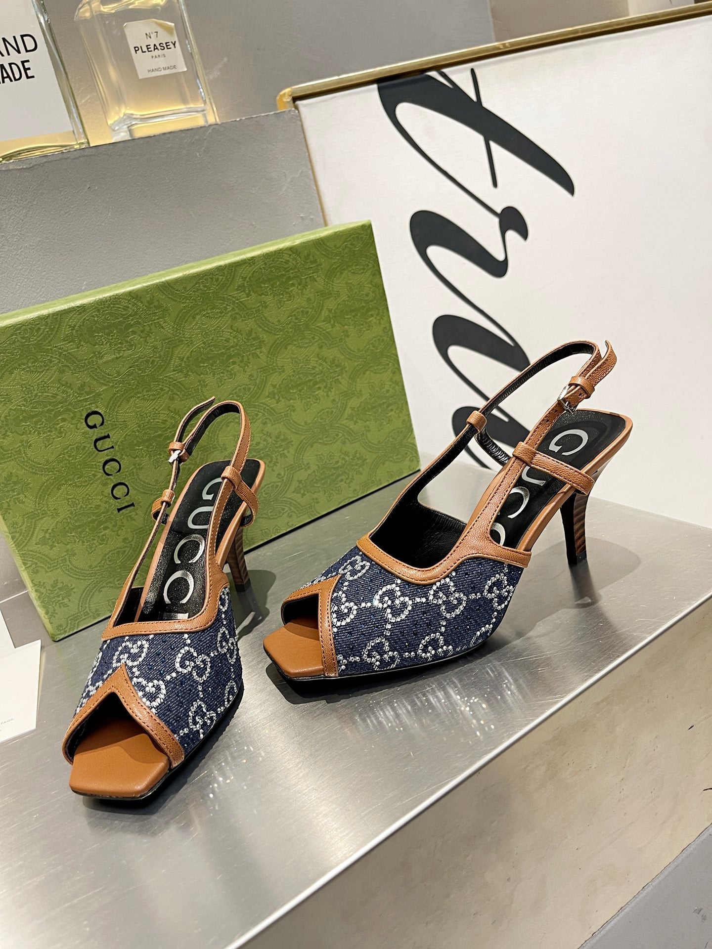 Designer GCI HIGH HEELS 027