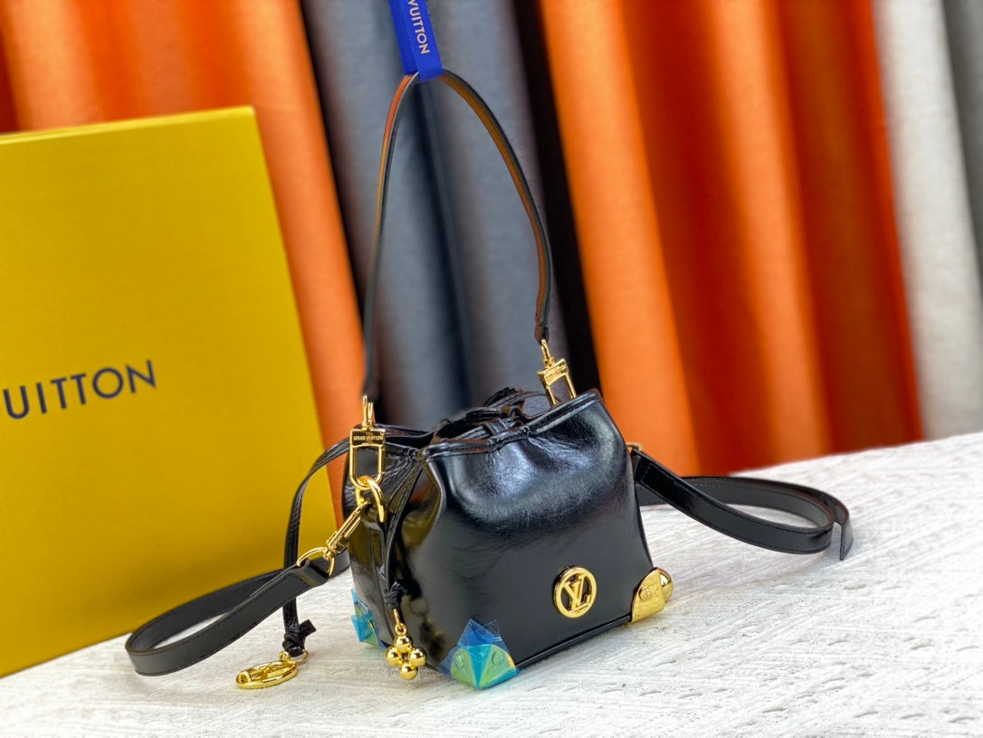 VL - Luxury Bags LUV 905