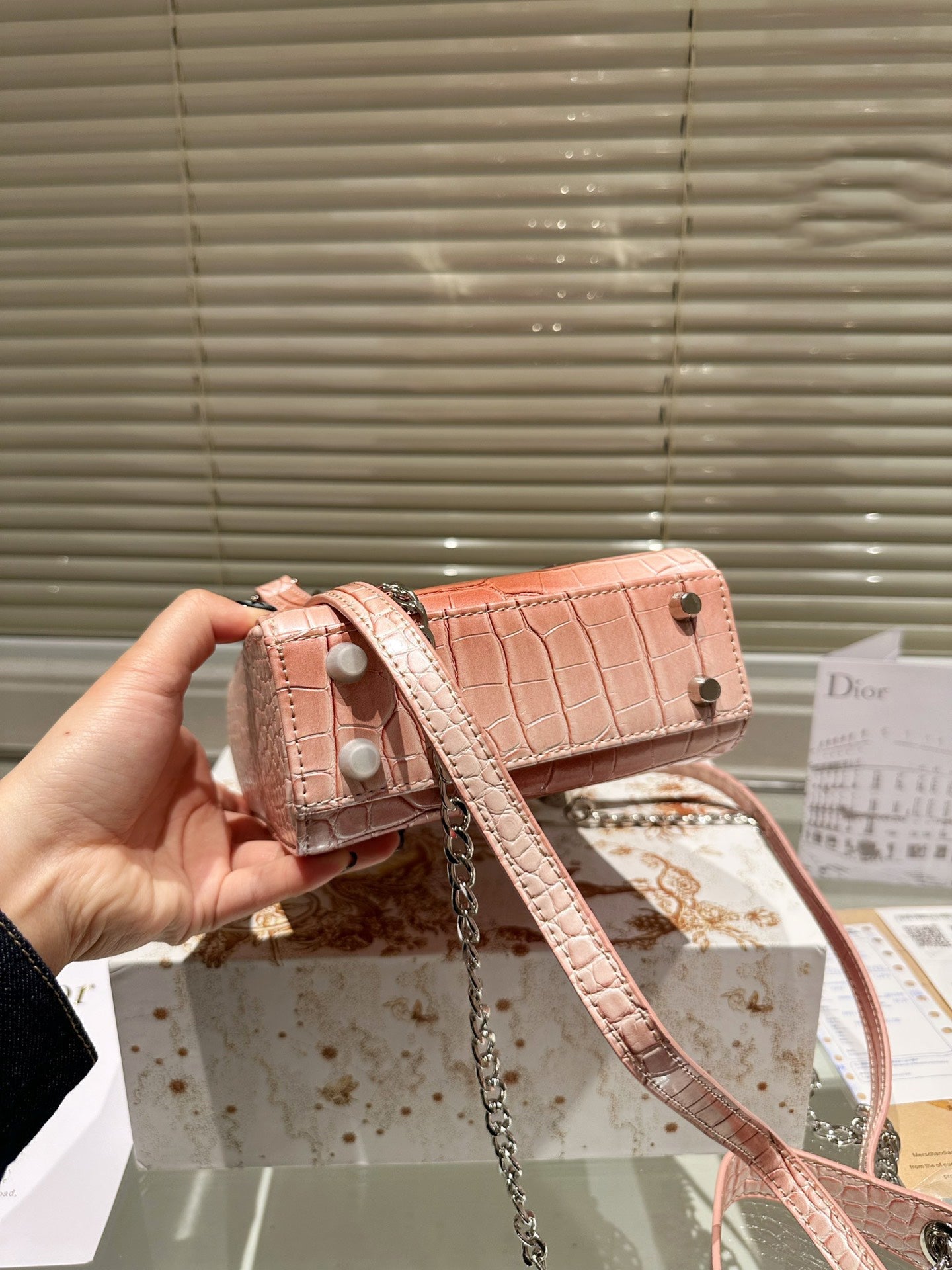 VL - New Luxury Bags DIR 370