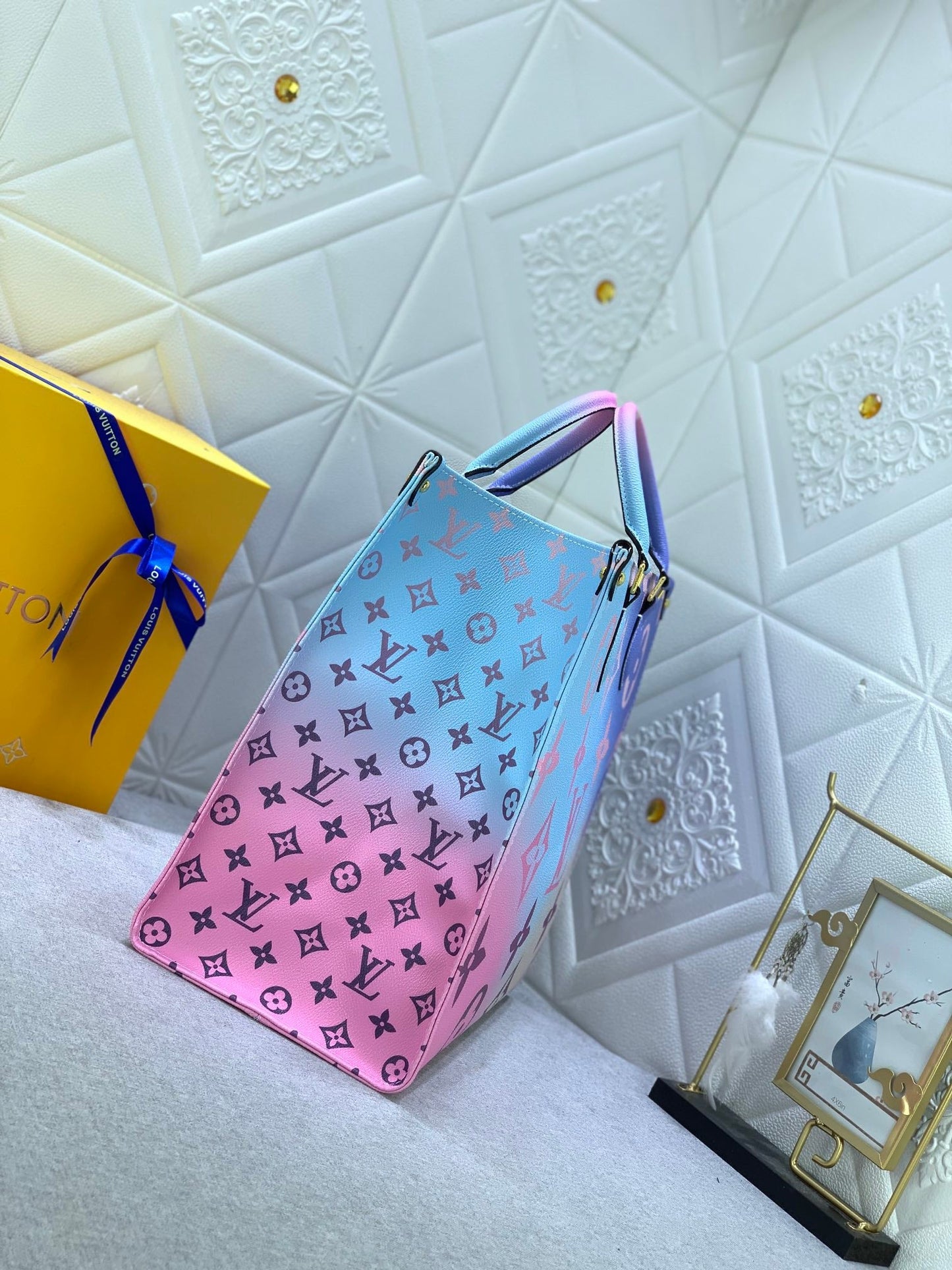 VL - New Luxury Bags LUV 748