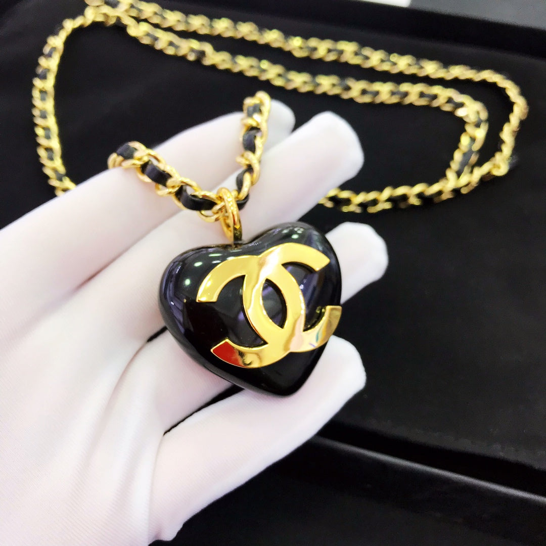 VL - Luxury Edition Necklace CH-L052