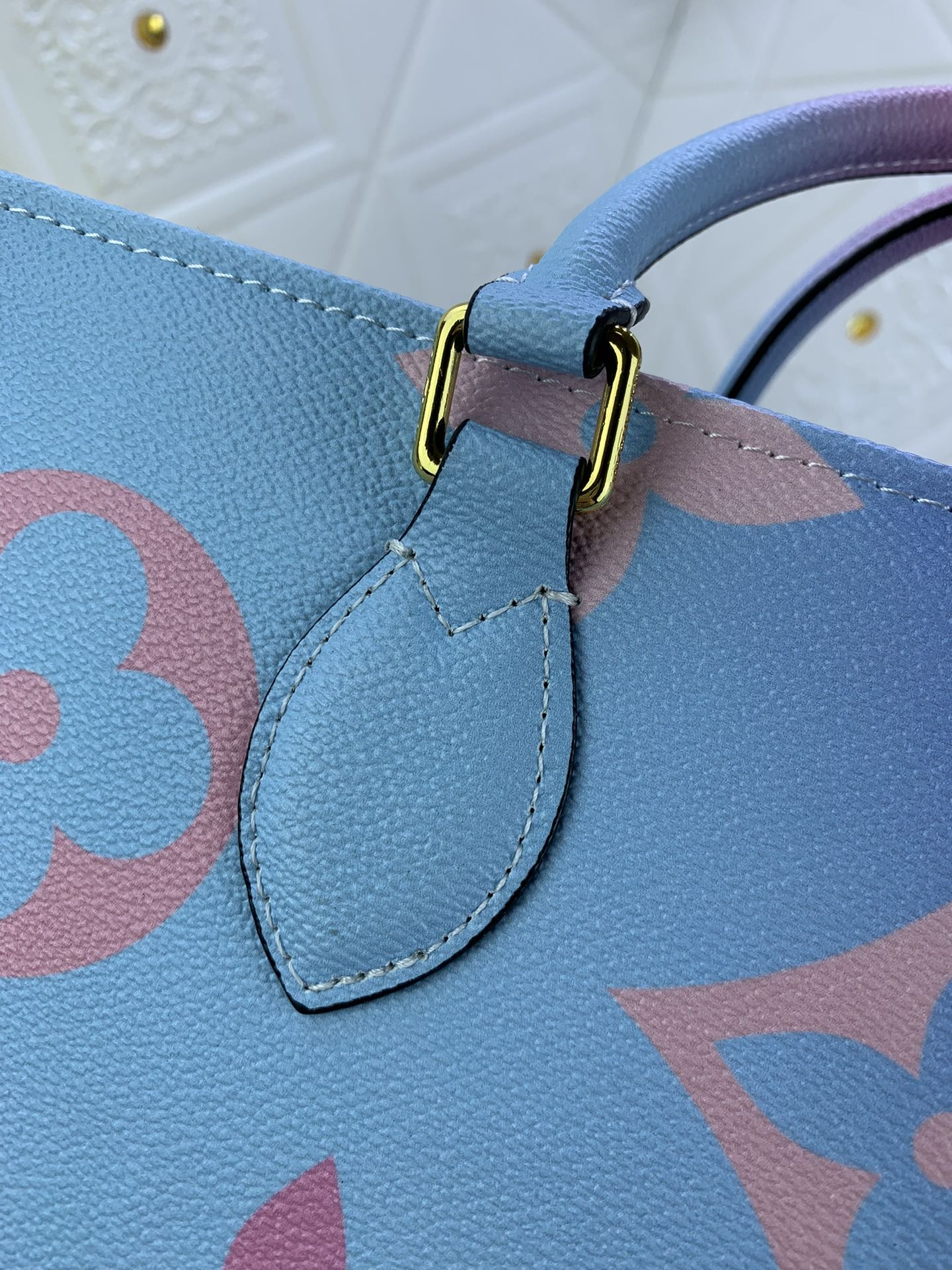VL - New Luxury Bags LUV 748