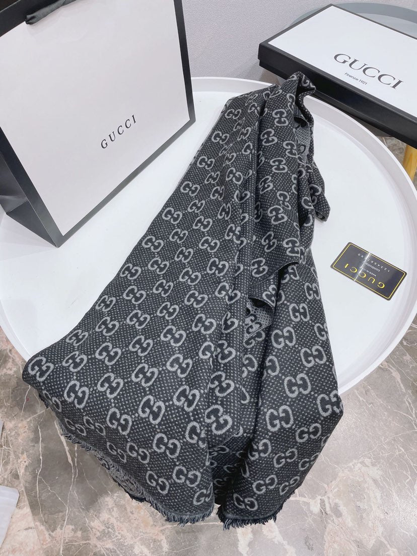 VL - Luxury Edition GCI Scarf 042