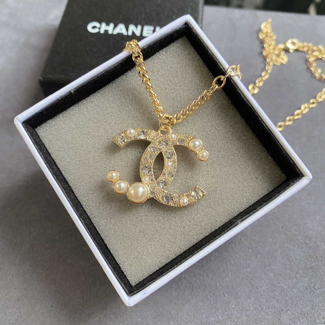 VL - Luxury Edition Necklace CH-L046