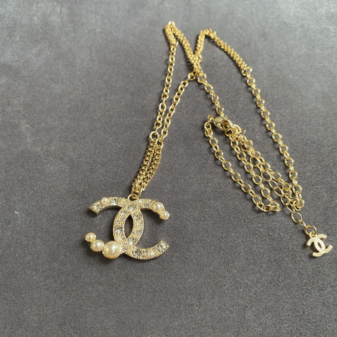 VL - Luxury Edition Necklace CH-L046