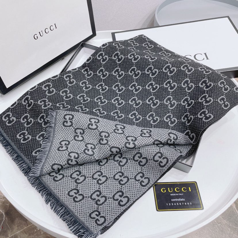 VL - Luxury Edition GCI Scarf 042