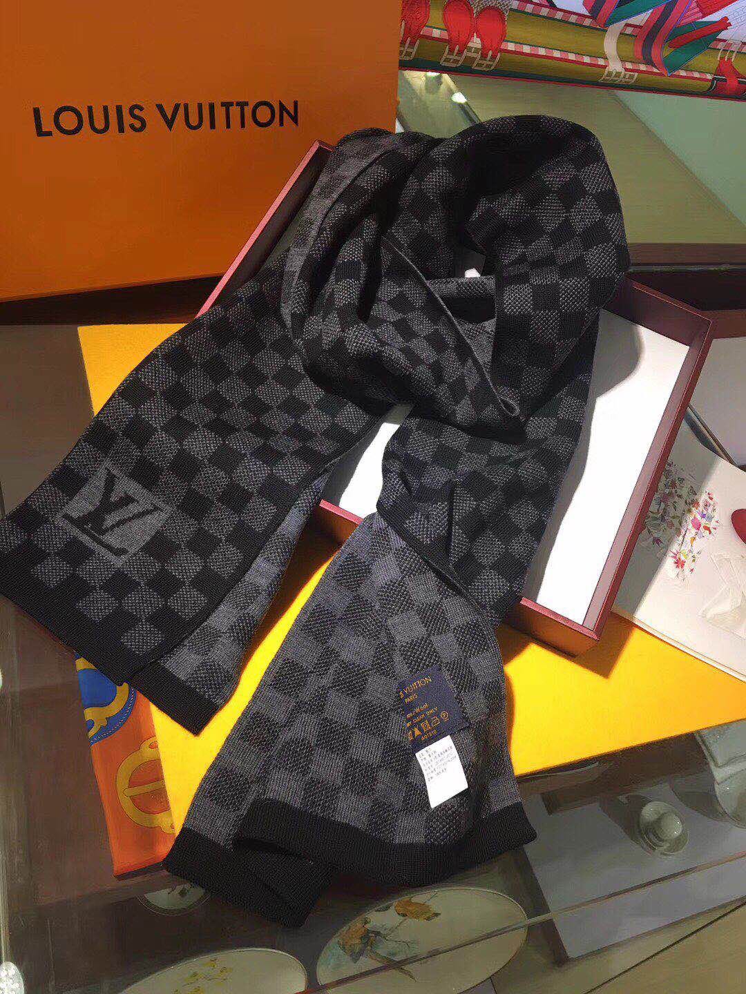 VL - Luxury Edition LUV Scarf 030