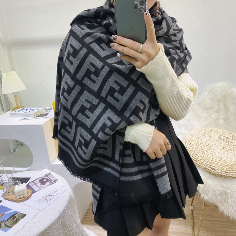 VL - Luxury Edition FEI Scarf 012