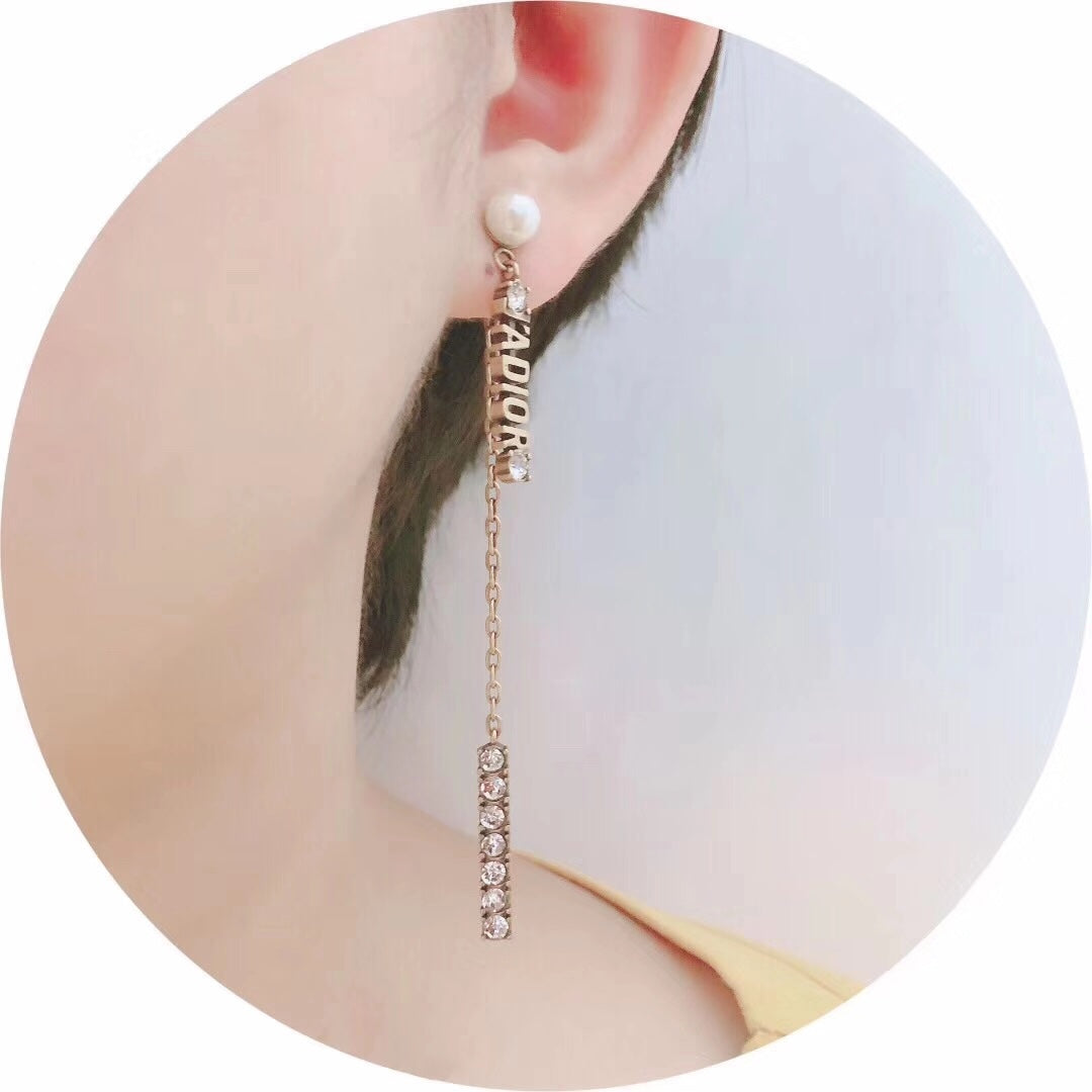 VL - Luxury Edition Earring Dir 046
