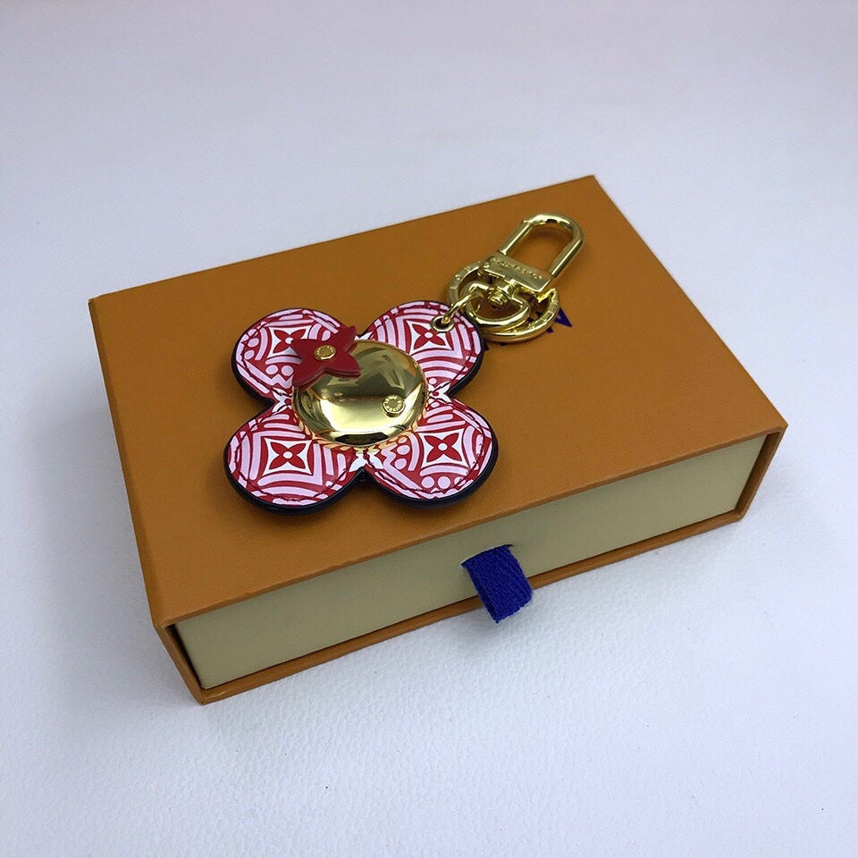 VL - Luxury Edition Keychains LUV 018