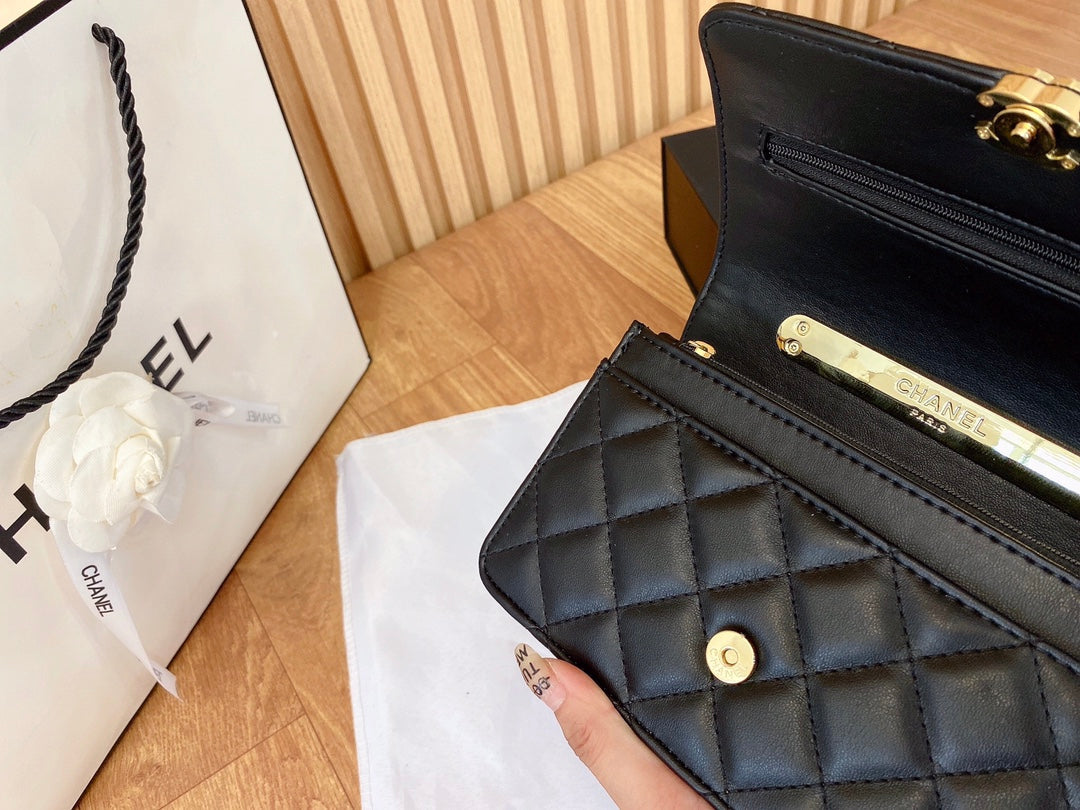 VL - Luxury Bags CHL 361
