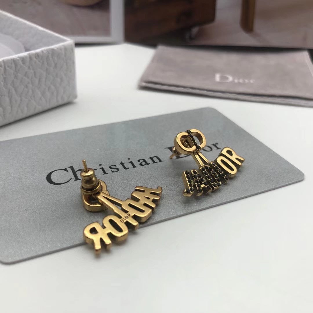 VL - Luxury Edition Earring Dir 014