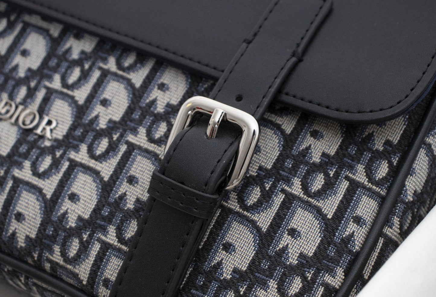 VL - Luxury Edition Bags DIR 095
