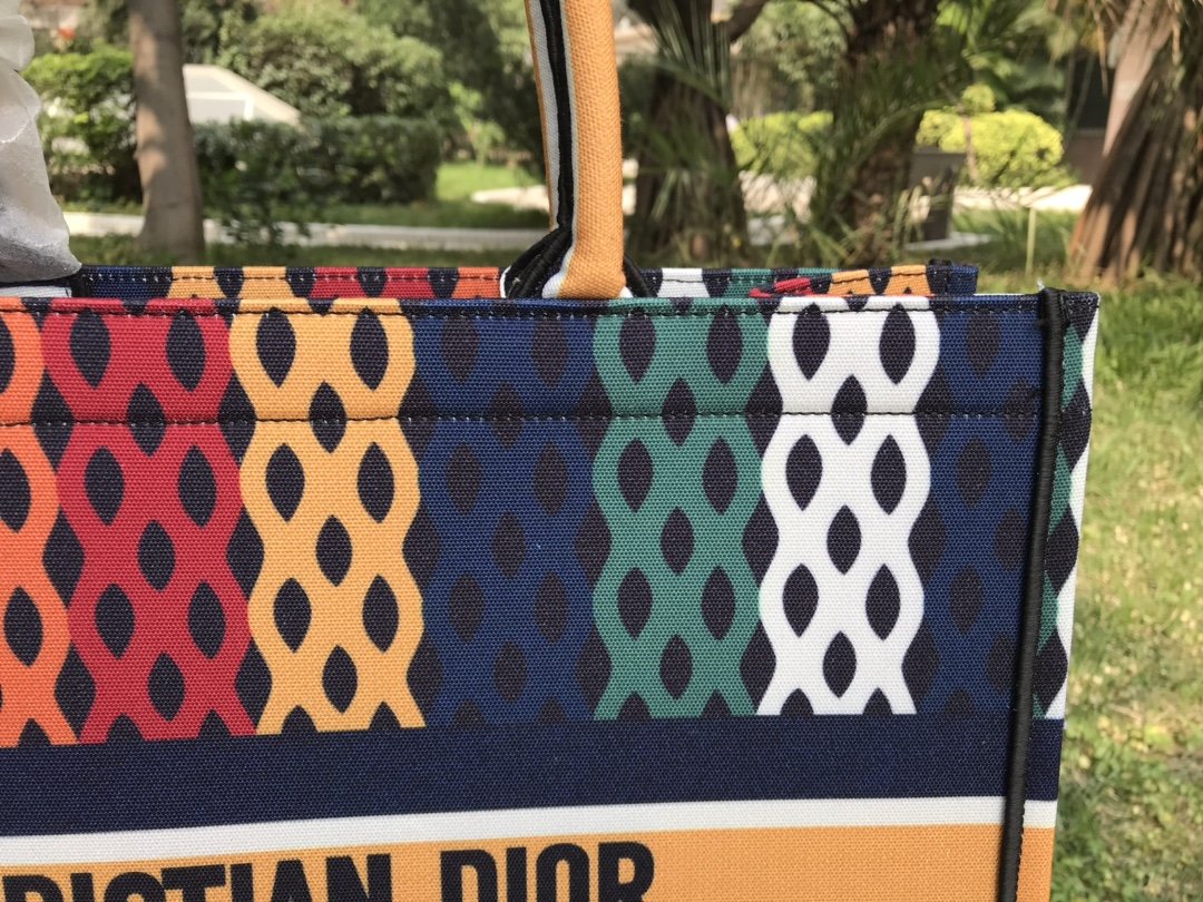 VL - Luxury Edition Bags DIR 249