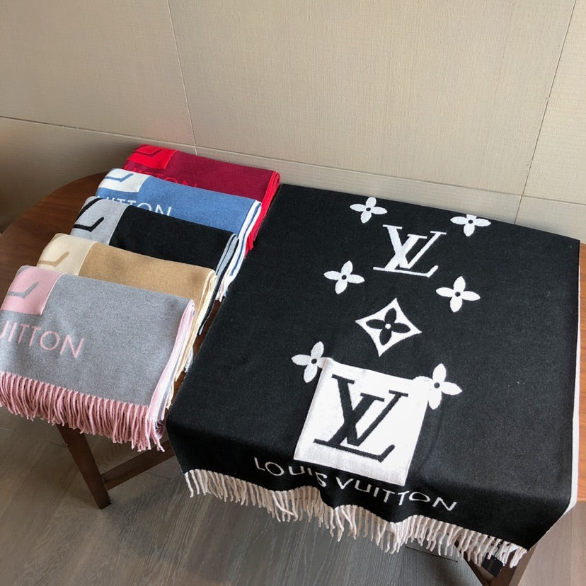 VL - Luxury Edition LUV Scarf 014