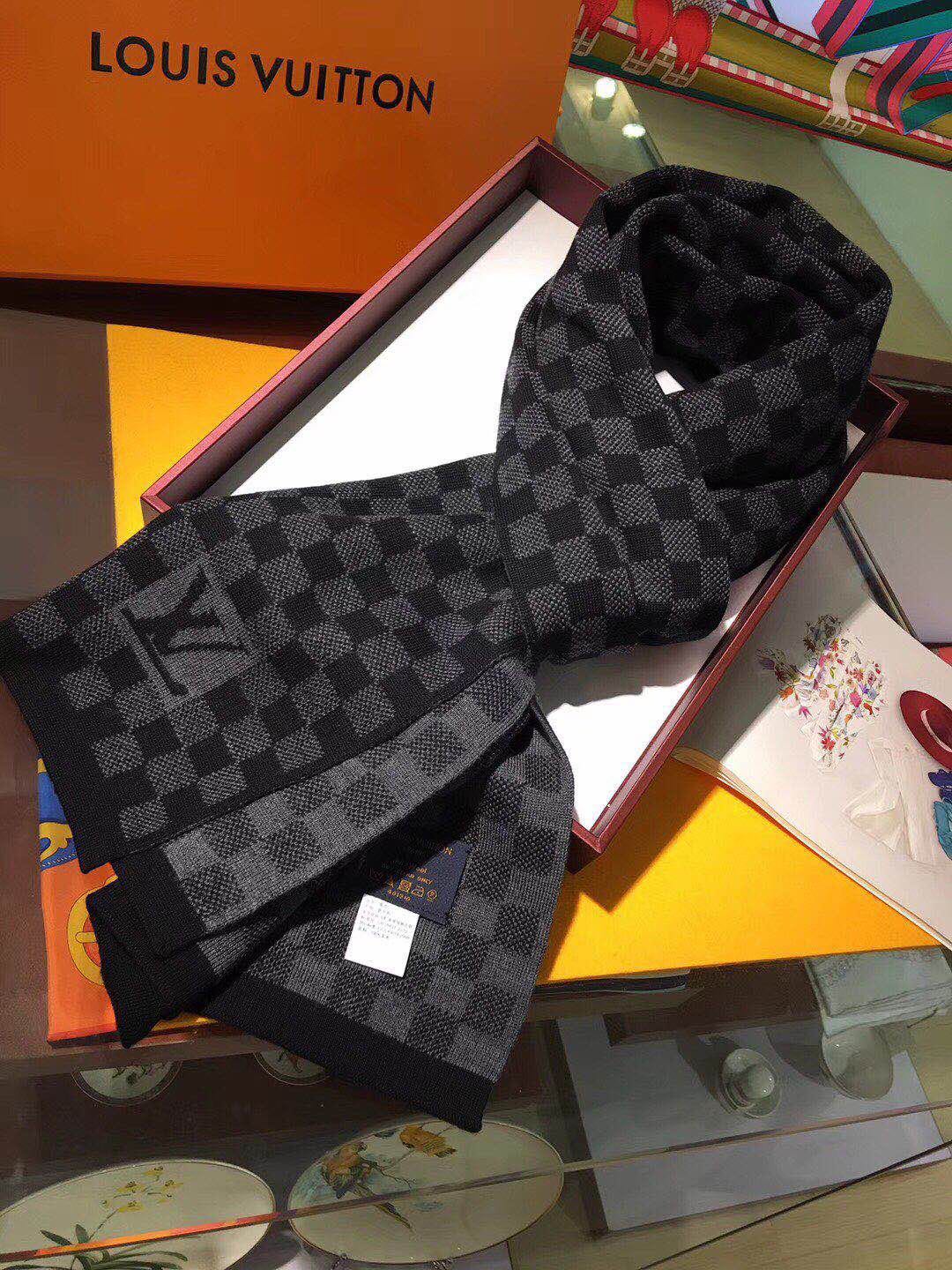 VL - Luxury Edition LUV Scarf 030
