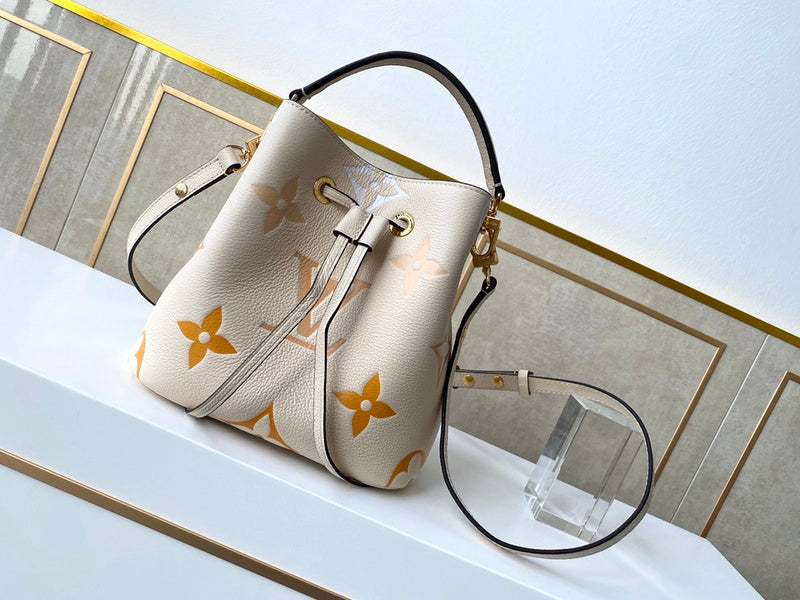 Ver Fashion Lu-Vi bags - 17539