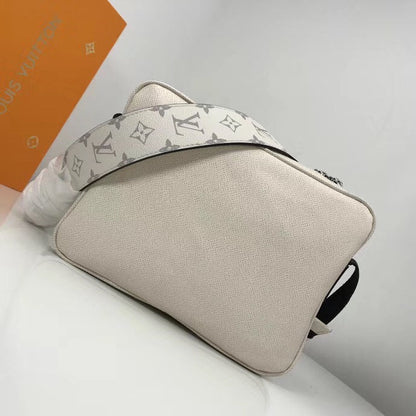 Ver Fashion Lu-Vi bags - 10452