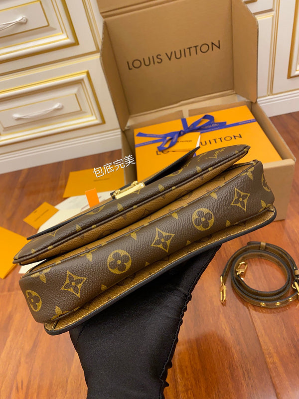 Ver Fashion Lu-Vi bags - 17058