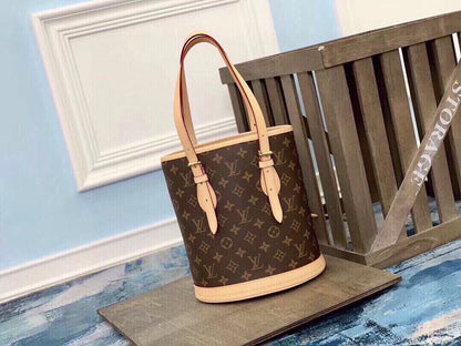 Ver Fashion Lu-Vi bags - 17086