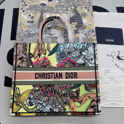 DI Large Book Tote Multicolor, For Women, Women’s Handbags 16.5in/42cm CD