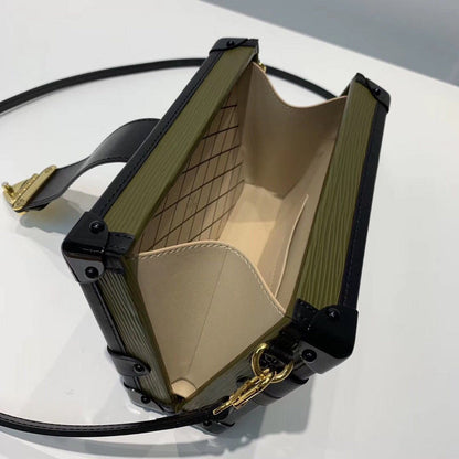 Ver Fashion Lu-Vi bags - 17855