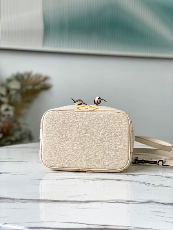 Ver Fashion Lu-Vi bags - 17576
