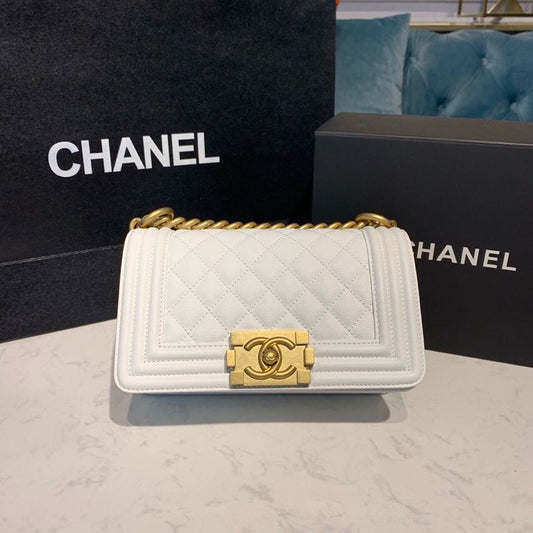 ChanelSmall Boy Handbag White For Women, Women’s Bags, Shoulder And Crossbody Bags 7.8in/20cm A67085