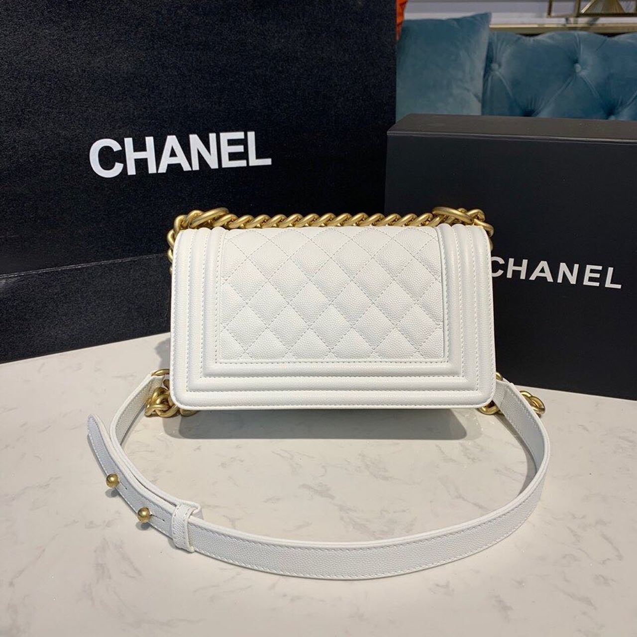 ChanelSmall Boy Handbag White For Women, Women’s Bags, Shoulder And Crossbody Bags 7.8in/20cm A67085