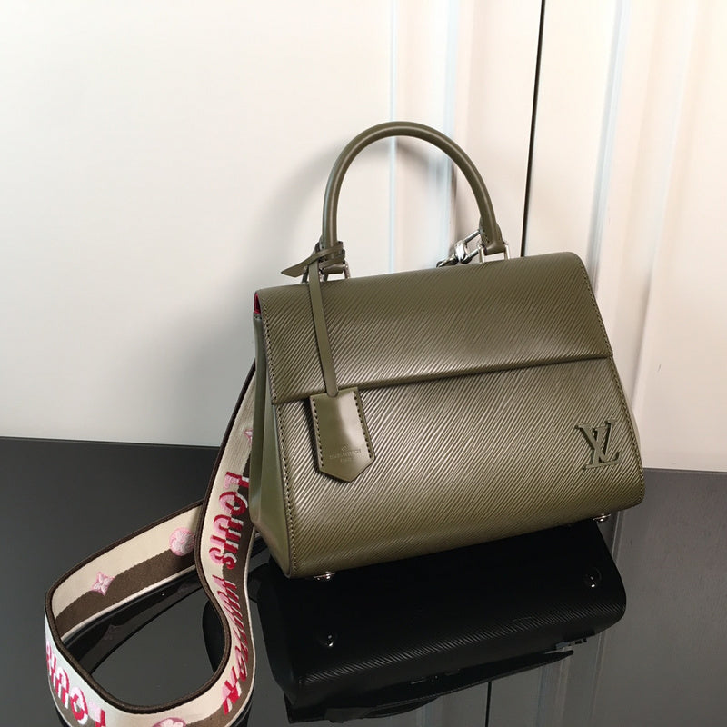 Ver Fashion Lu-Vi bags - 17104