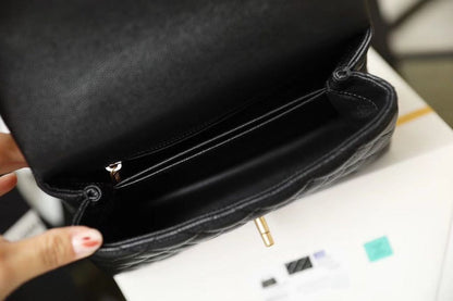 ChanelMedium Flap Bag With Top Handle Black For Women, Women’s Handbags, Shoulder And Crossbody Bags 9in/23cm A92990