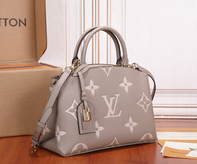 Ver Fashion Lu-Vi Bags - 16801