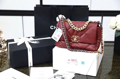CHL 19 Handbag 26cm Bordeaux For Women AS1160