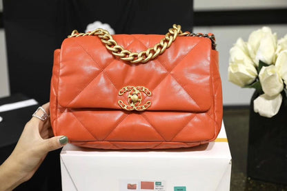 CHL 19 Handbag 26cm Orange For Women AS1160