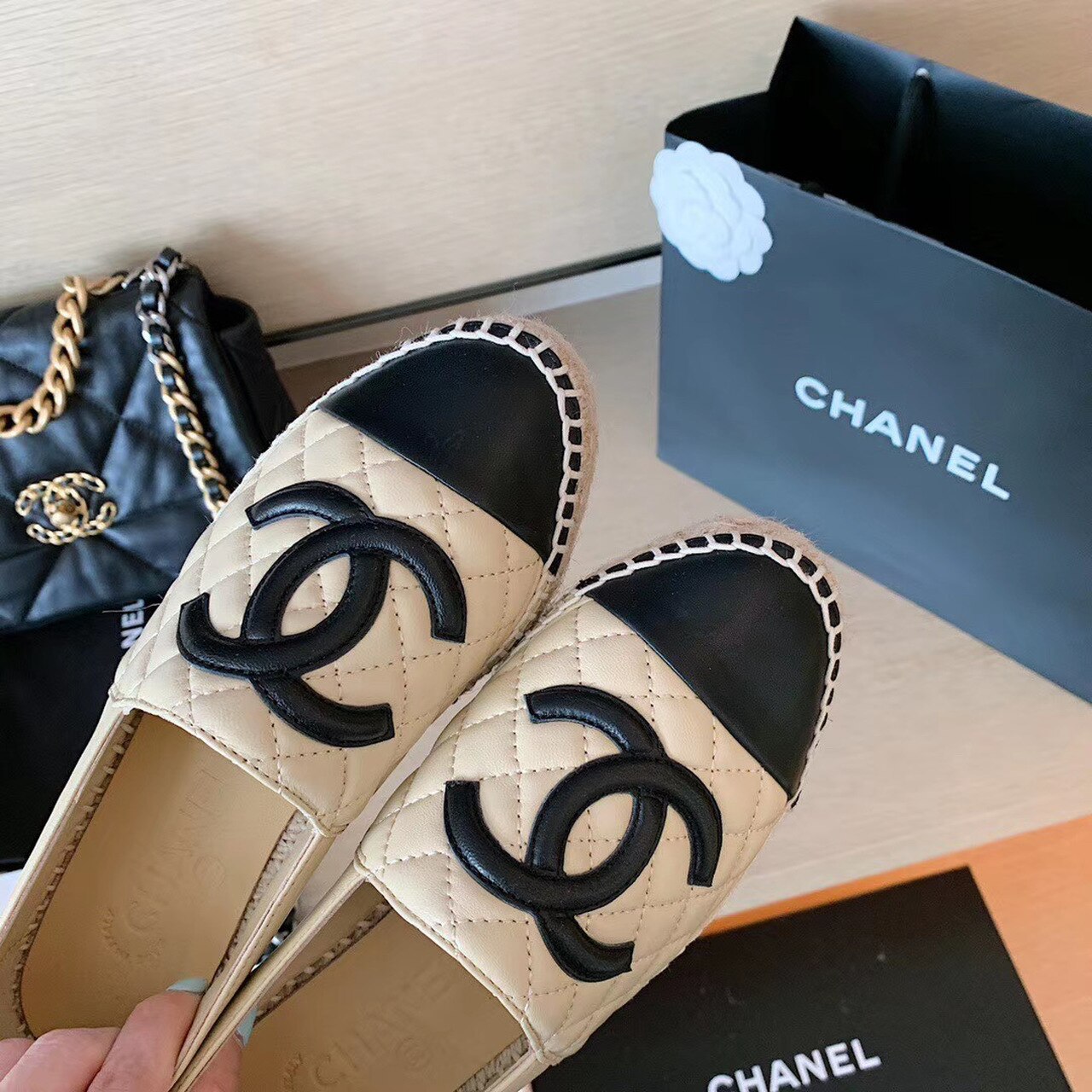 CHL BEIGE/BLACK ESPADRILLES