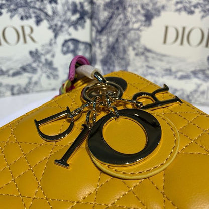 DI Mini Lady Bag with Chain Silver Hardware Spring/Summer Collection, Yellow, For Women Women’s Handbags, 18cm CD