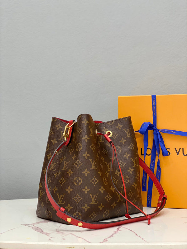Ver Fashion Lu-Vi bags - 17604