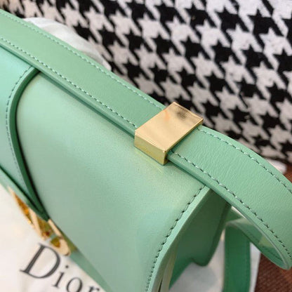 DI Medium 30 Montaigne Bag Deep Mint Green Box For Women 24cm/9in CD